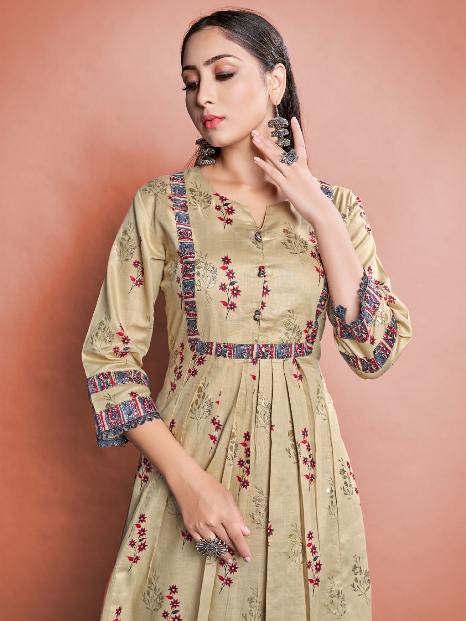 Style Instant Sanjana Fancy Ethnic Wear Wholesale Cotton Kurti With Bottom